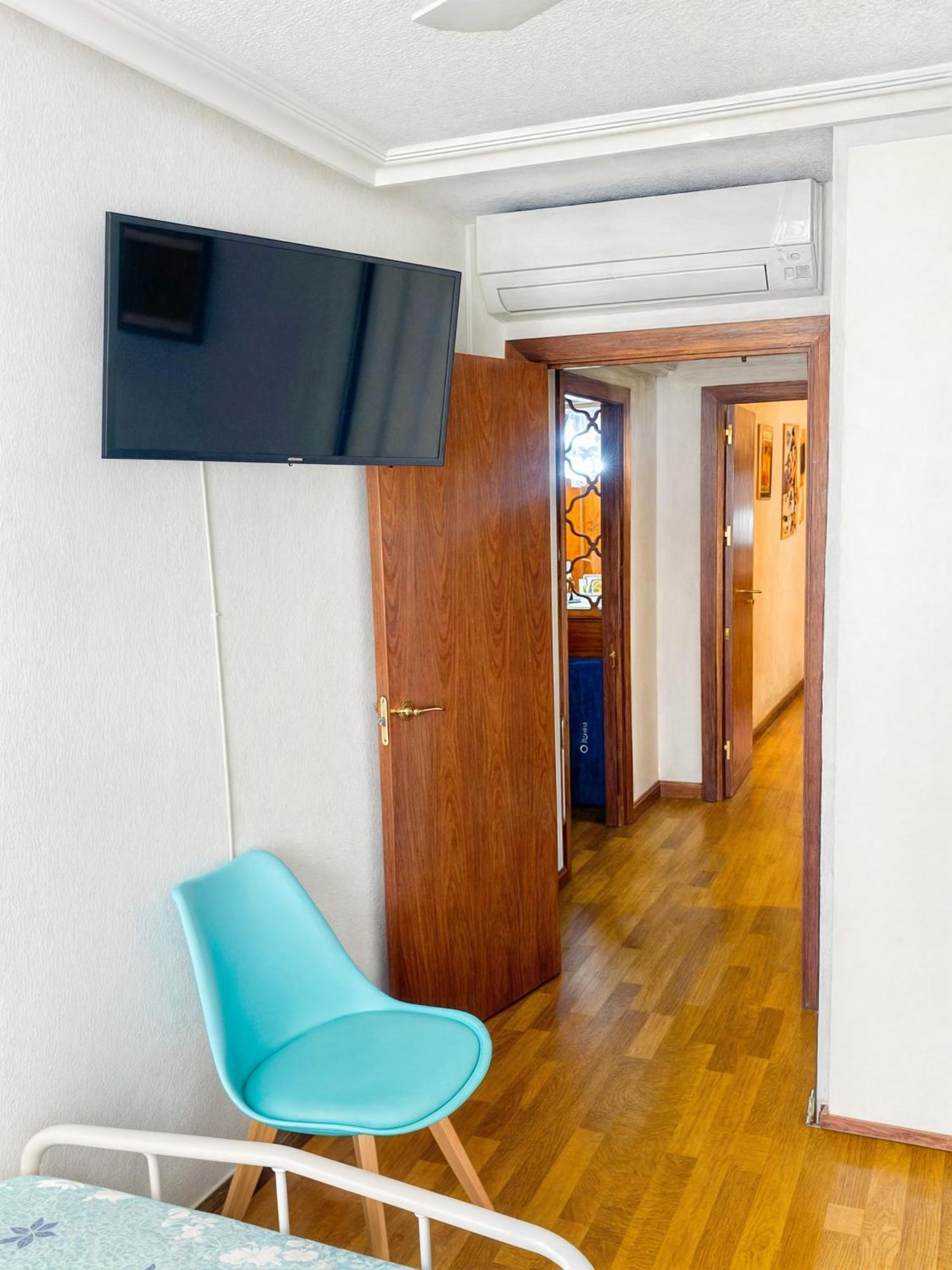 Moncloa, Comfort In The Heart Of * Madrid